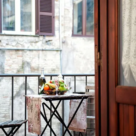 Live Like At Local Campo De' Fiori